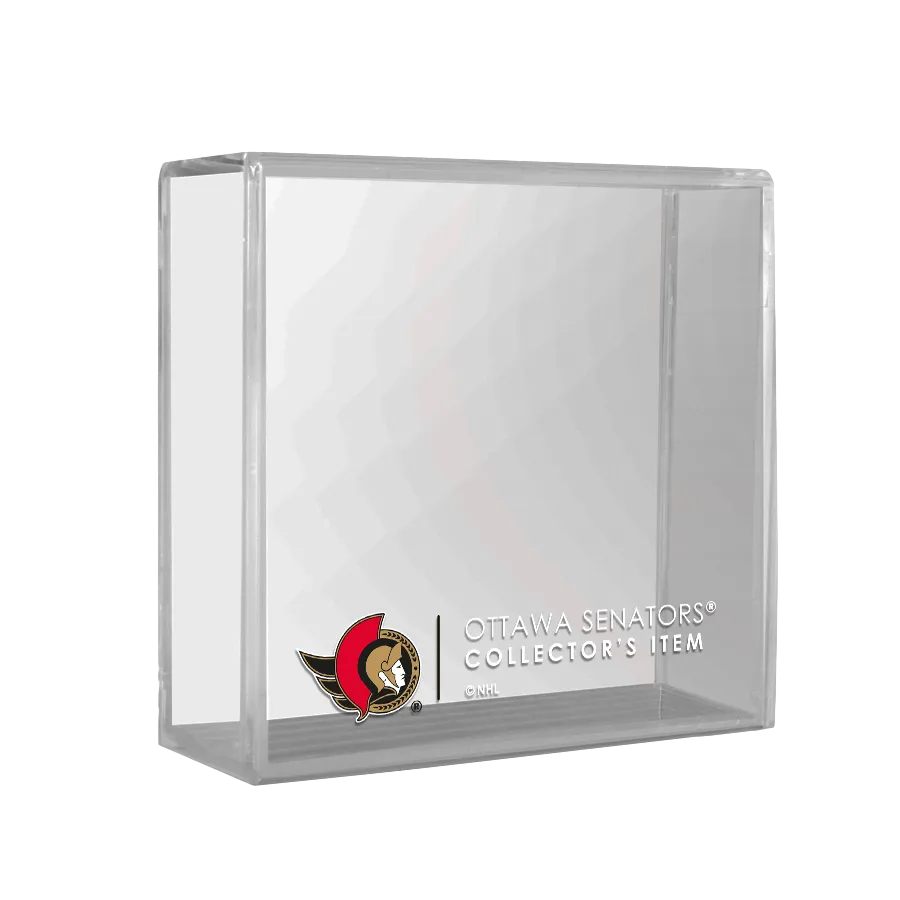 2D Logo Acrylic Puck Holder