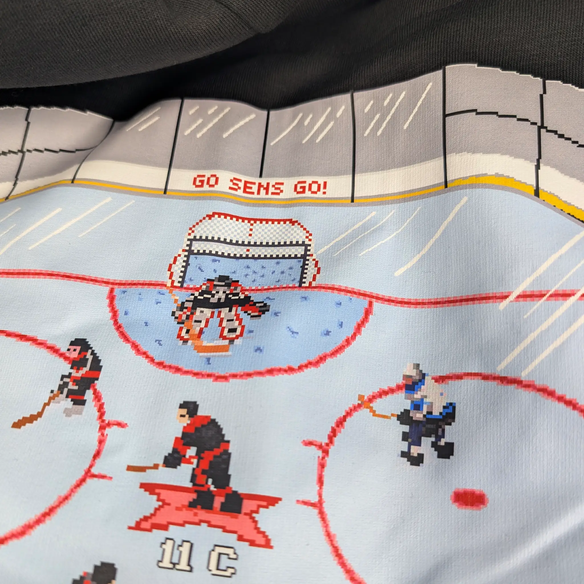 OTTAWA SENATORS 8-BIT FULL ZIP HOODIE - Image 4