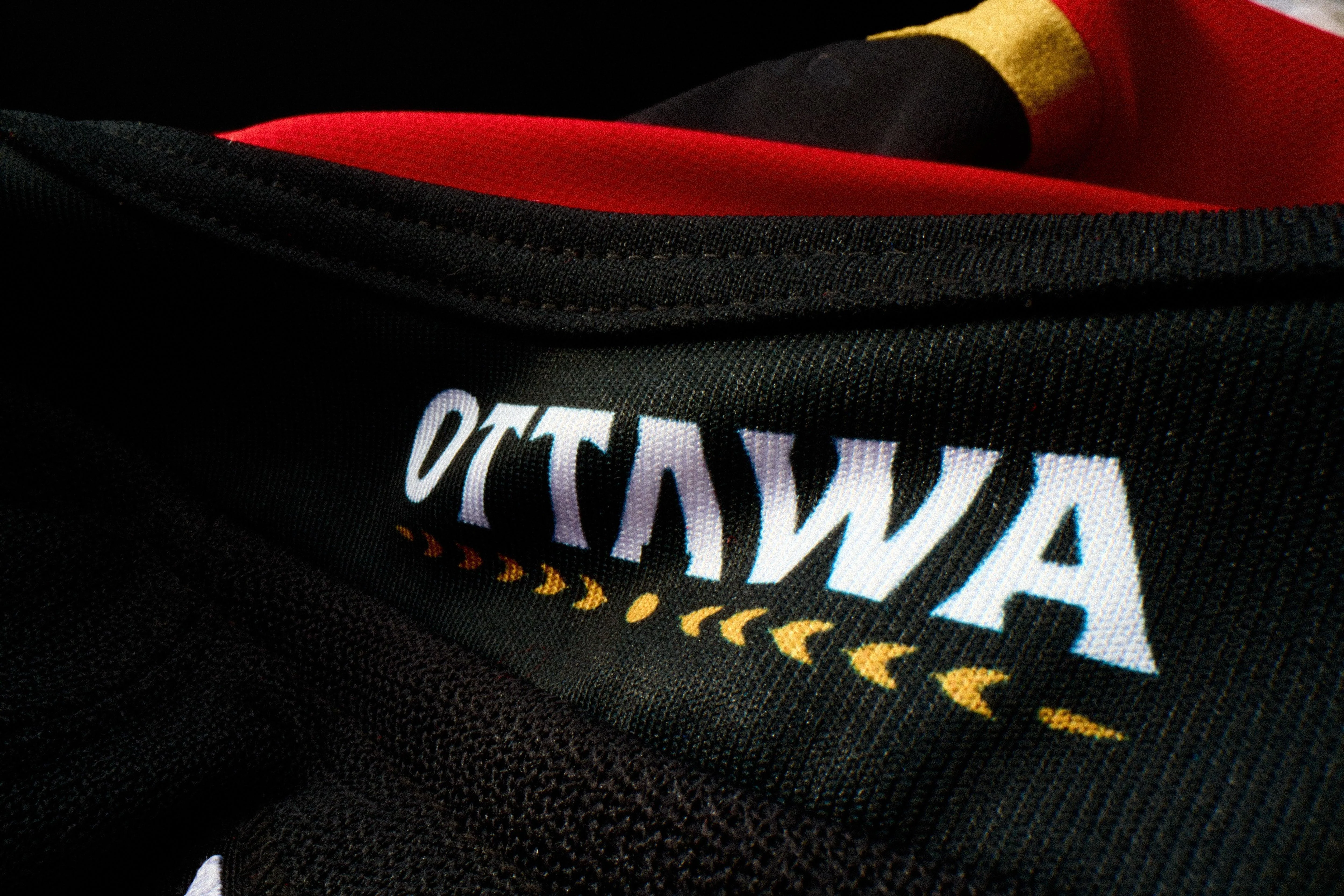 OTTAWA SENATORS Premium Fanatics Alternate Jersey - Image 6