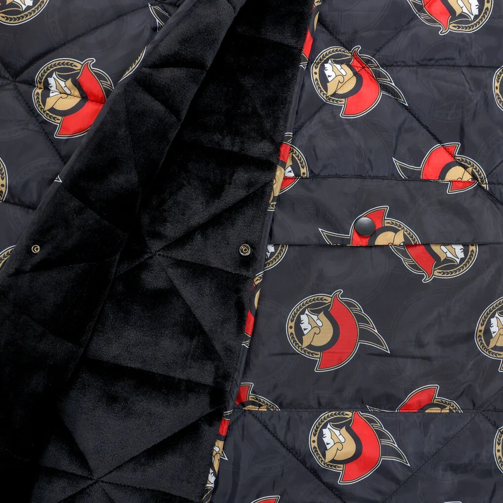 OTTAWA SENATORS WEARABLE BLANKET AND CARRY SACK - Image 3