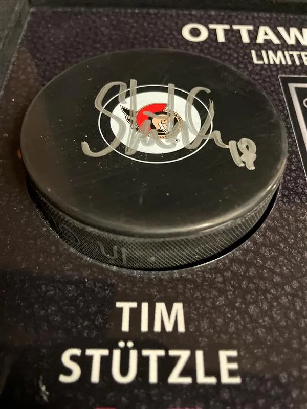 Tkachuk & Stutzle Deluxe Puck Case w/signatures - Image 3